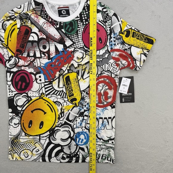 akademiks Legend Grafetti Streetwear Graphic Unisex T-Shirt Size‎ Medium NWT - Picture 7 of 9